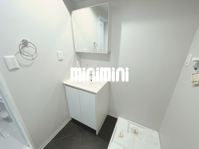 洗面設備　お問合せはミニミニ徳重店にご連絡下さい