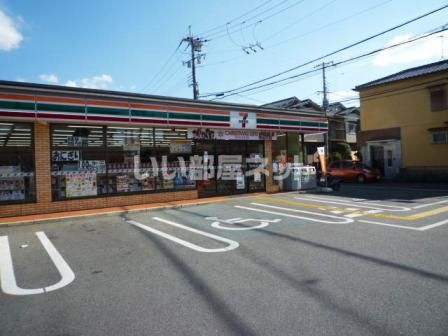 コンビニ　セブンイレブン 大阪狭山東野中店（コンビニ）まで457m