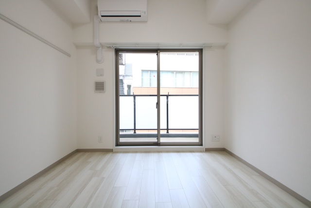 居室・リビング　※別室の参考写真の為、現況優先です。