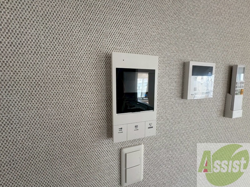 セキュリティ　モニタ付インターホンでセキュリティ面も安心です。