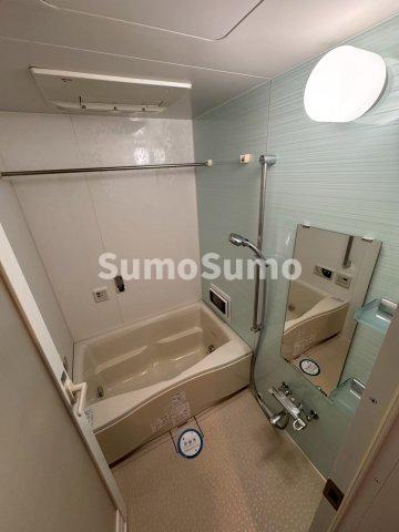 バス・シャワールーム　お風呂です