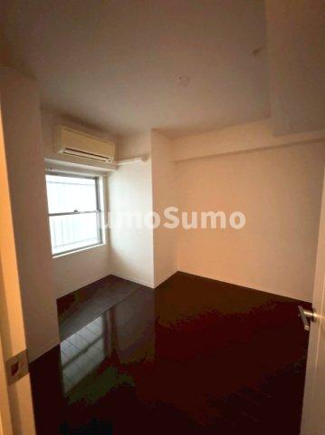 その他部屋・スペース　落ち着いて過ごせるお部屋なので、寝室にいかがでしょうか