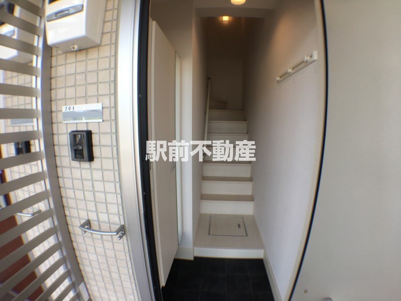 玄関　■室内イメージ■