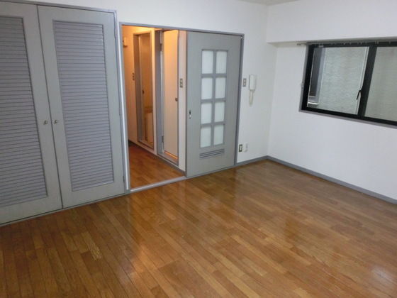 居室・リビング　※別号屋の写真です