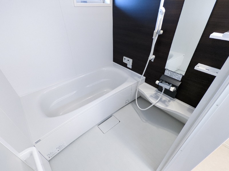 バス・シャワールーム　図面と現状に相違がある場合には現状を優先