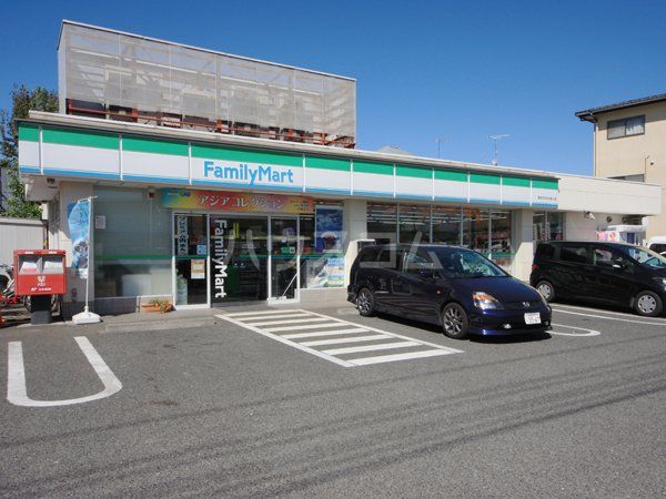 コンビニ　ファミリーマート 調布天文台通り店（コンビニ）まで302m