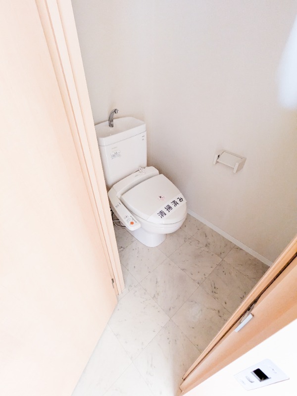 トイレ　図面と現状に相違がある場合には現状を優先