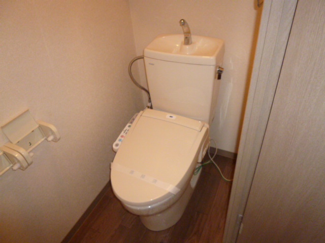 トイレ　ウォシュレット