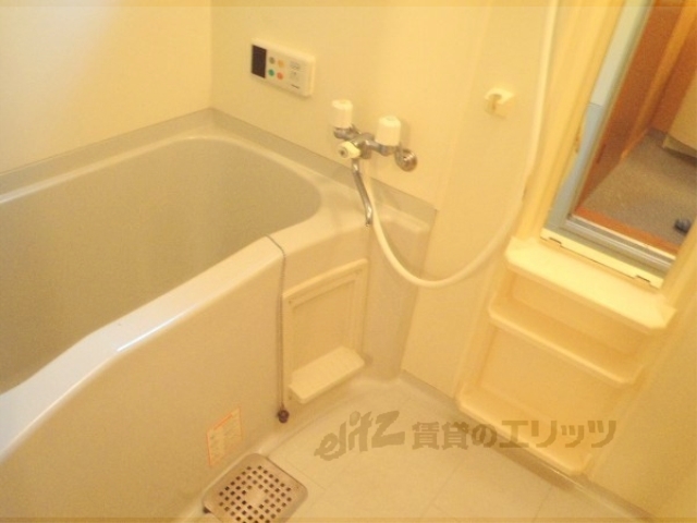 居室・リビング　居室