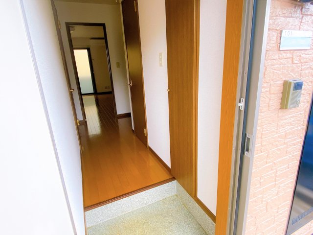 その他　別部屋同一間取りのお写真となります。