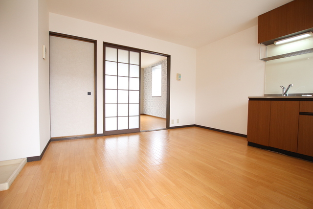 居室・リビング　８帖ＤＫ