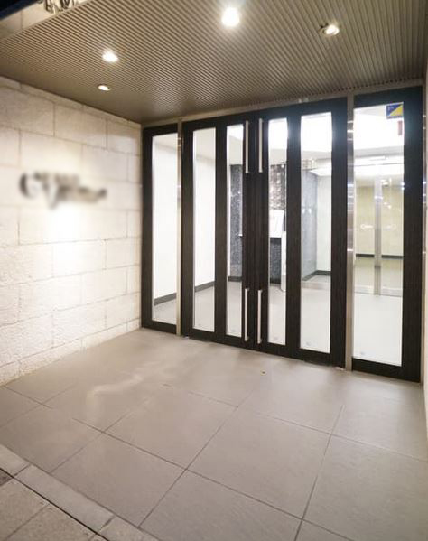 エントランス　★洗練されたデザインのエントランス★