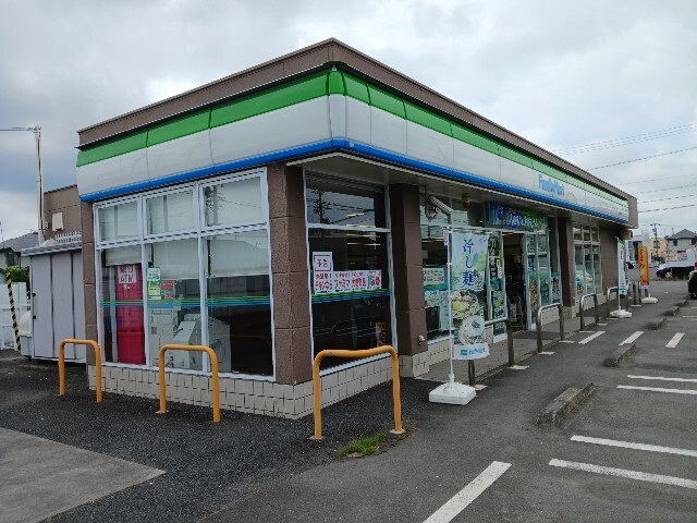 コンビニ　ファミリーマート掛川富部店（コンビニ）まで280m