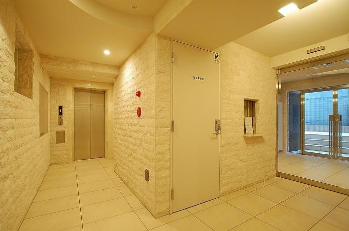 ロビー　弊社は都内全域の物件をご紹介可能です！