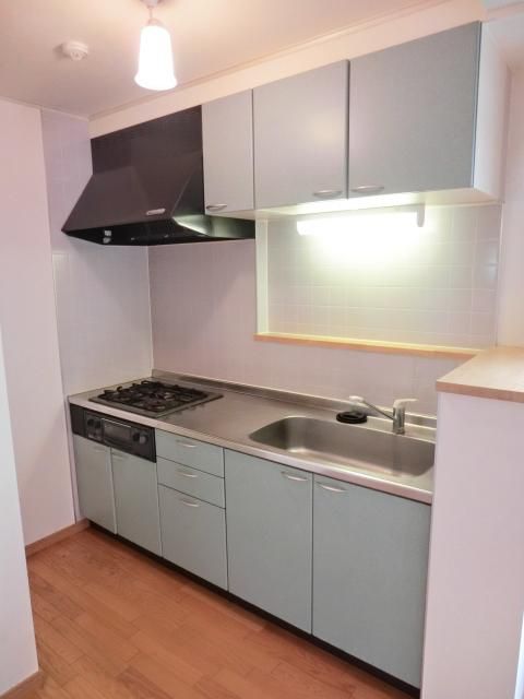 バス・シャワールーム　バストイレ別です