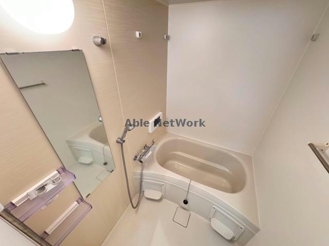 バス・シャワールーム　同物件別号室間取り違います。現況優先