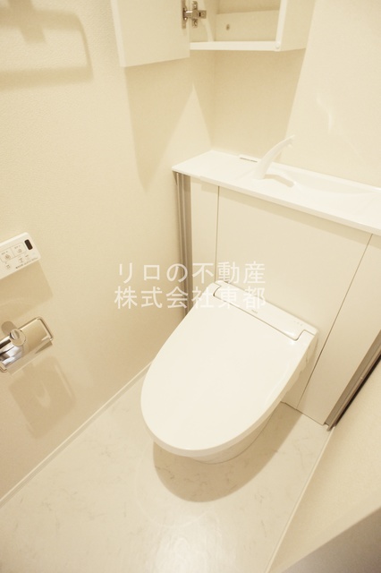 トイレ　洗浄便座付です！