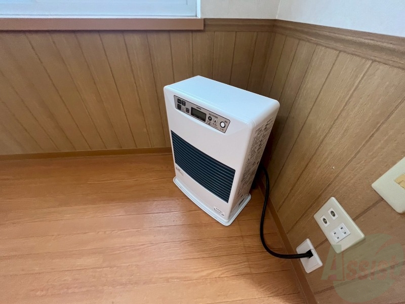 その他設備　灯油暖房です。札幌の寒い冬もこれで大丈夫！