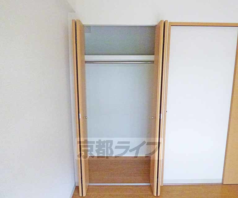 収納　広々とした収納です。