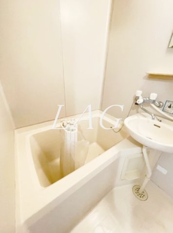 バス・シャワールーム　お風呂です。