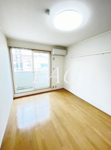 居室・リビング　洋室のお部屋です。