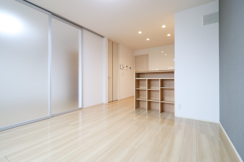 居室・リビング　図面と現状に相違がある場合には現状を優先