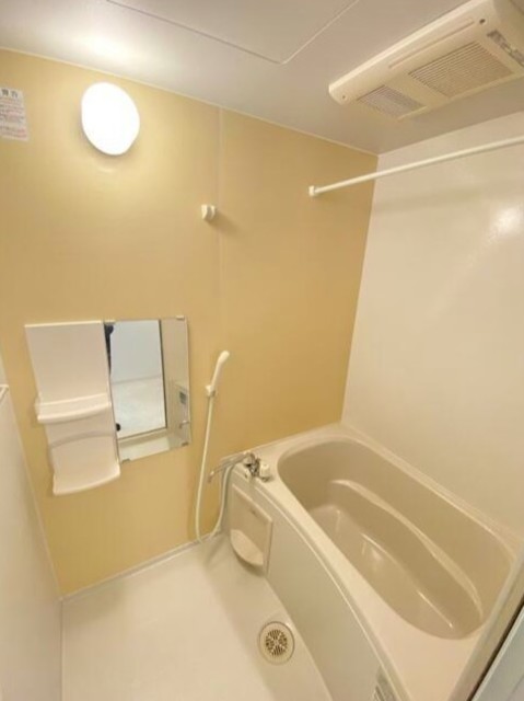 バス・シャワールーム　バスルーム