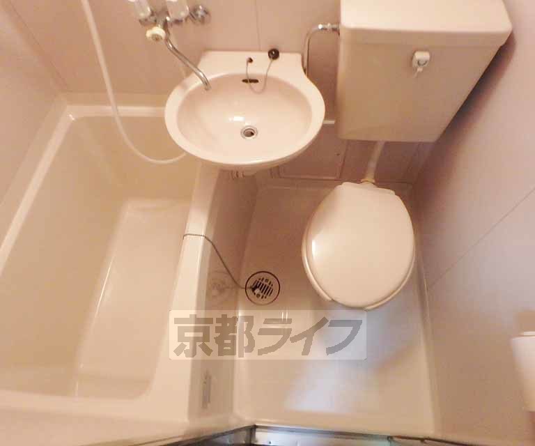 トイレ　ユニットバスです。