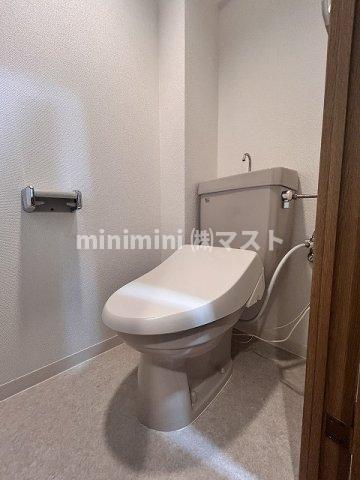 トイレ　※別号室参考写真