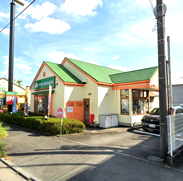 飲食店　モスバーガー横浜佐江戸店（飲食店）まで181m
