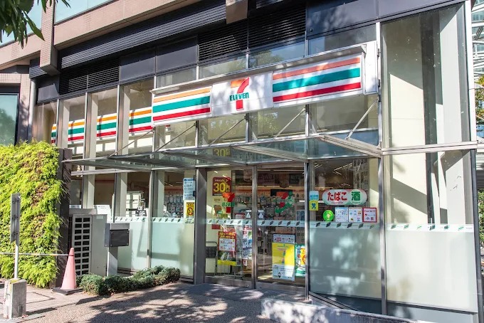 コンビニ　セブンイレブン大崎ウエストシティタワーズ店（コンビニ）まで317m