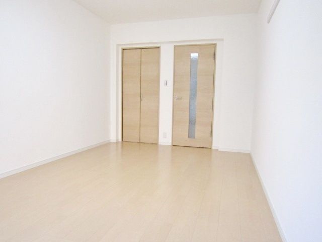 居室・リビング　★ゆったり洋室★