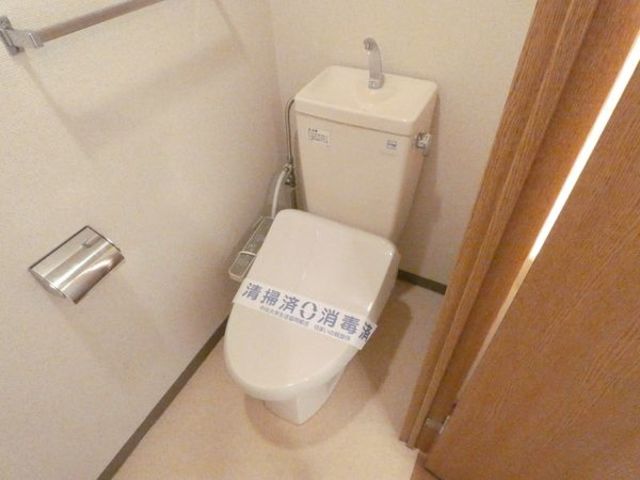 トイレ　別部屋参考写真です