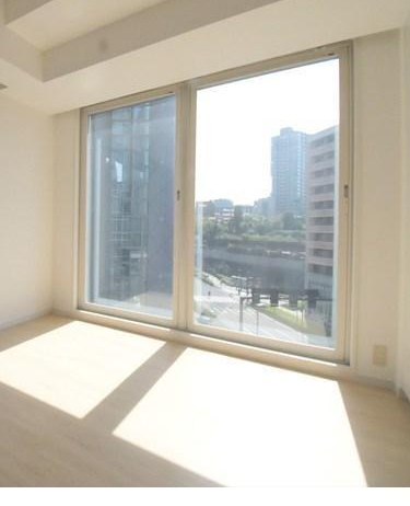 居室・リビング　別号室参考写真