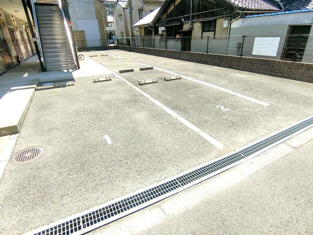 駐車場　駐車場枠1台有ります！空き確認はお問い合わせください☆