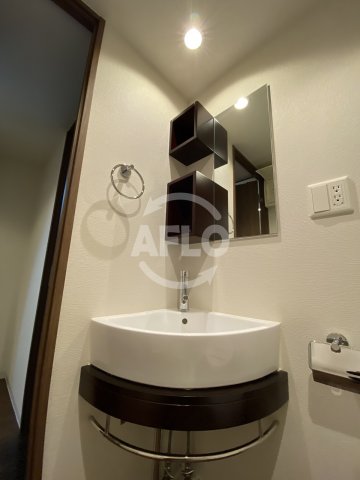 洗面設備　メインステージ西天満T s SQUARE　独立洗面化粧台