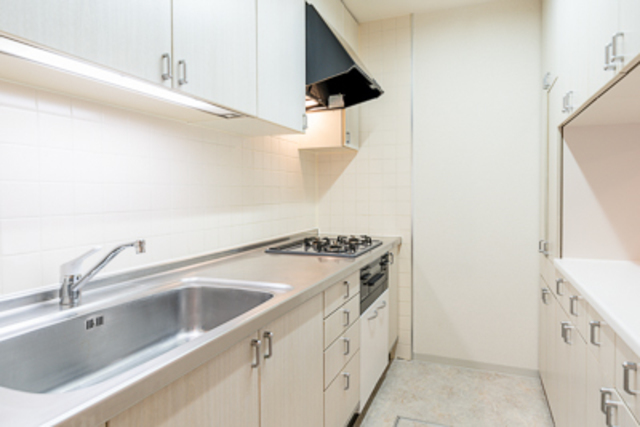 キッチン　※写真は同タイプ住戸です。