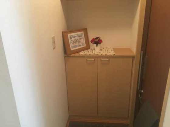 玄関　※他号室の写真です。