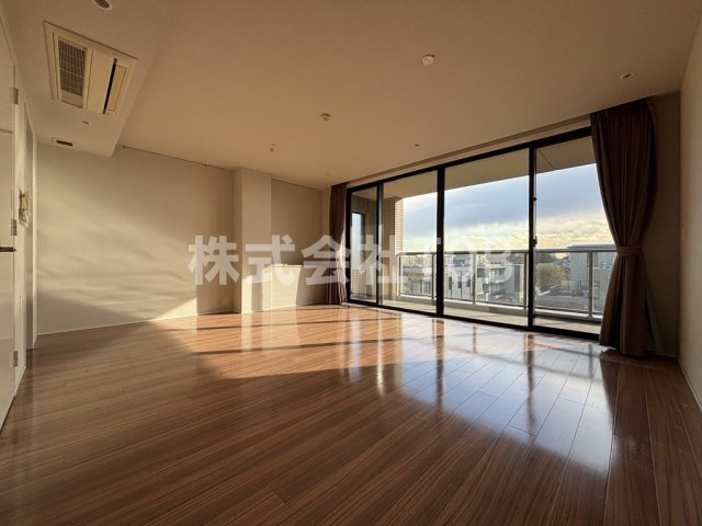 居室・リビング　※別号室参考写真※