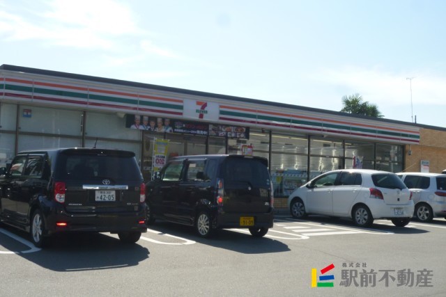 コンビニ　セブンイレブン鳥栖村田店（コンビニ）まで200m