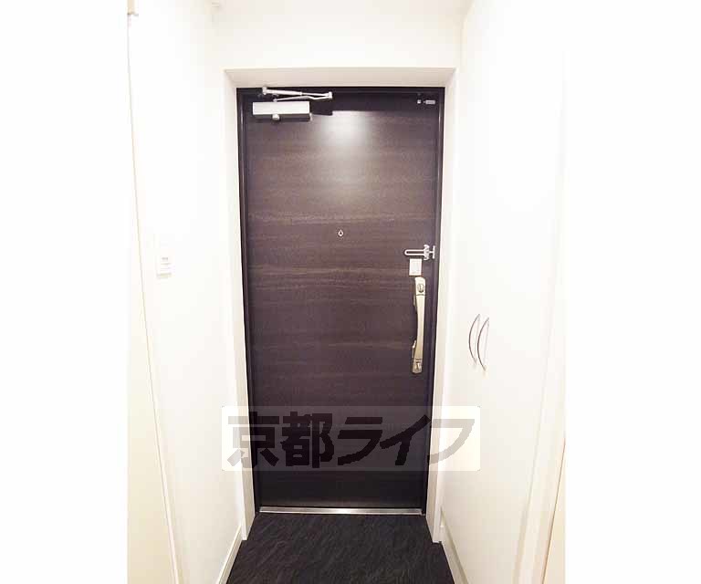 その他設備　しっかりとしたドアです。