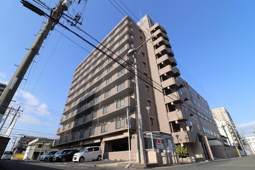 建物外観　オートロック付きマンション！