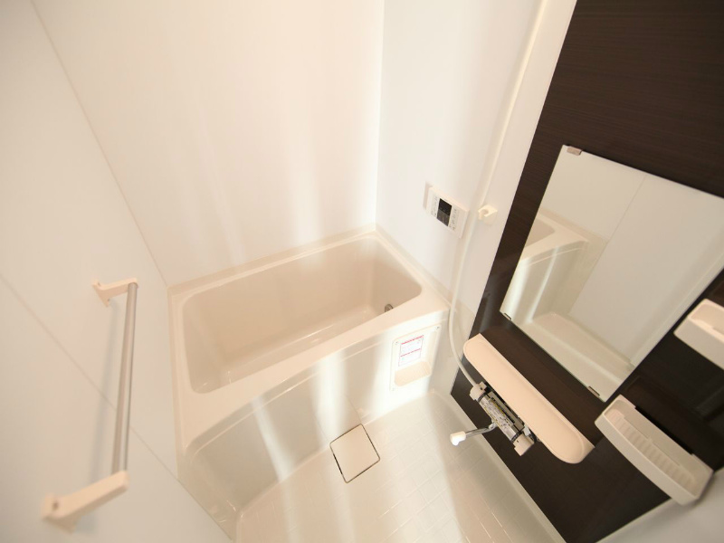 バス・シャワールーム　追い焚き付　オートバス機能付バスルーム