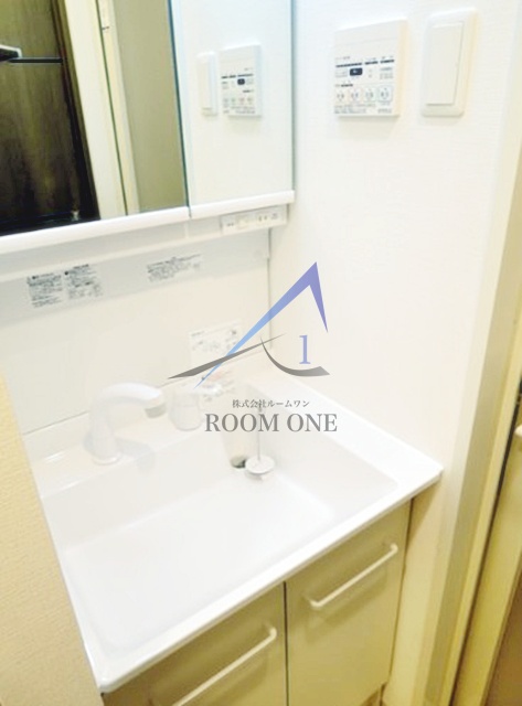 洗面設備　洗面台です。