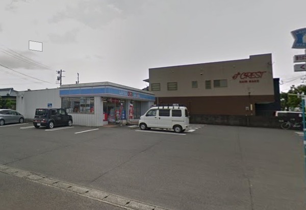 コンビニ　ローソン宮崎城ケ崎店（コンビニ）まで827m