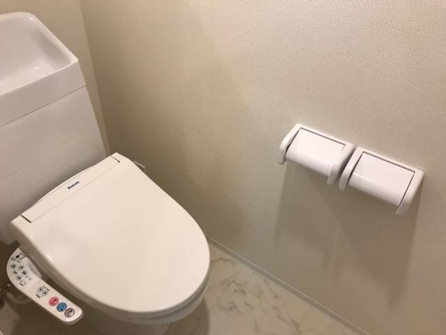 トイレ　トイレ