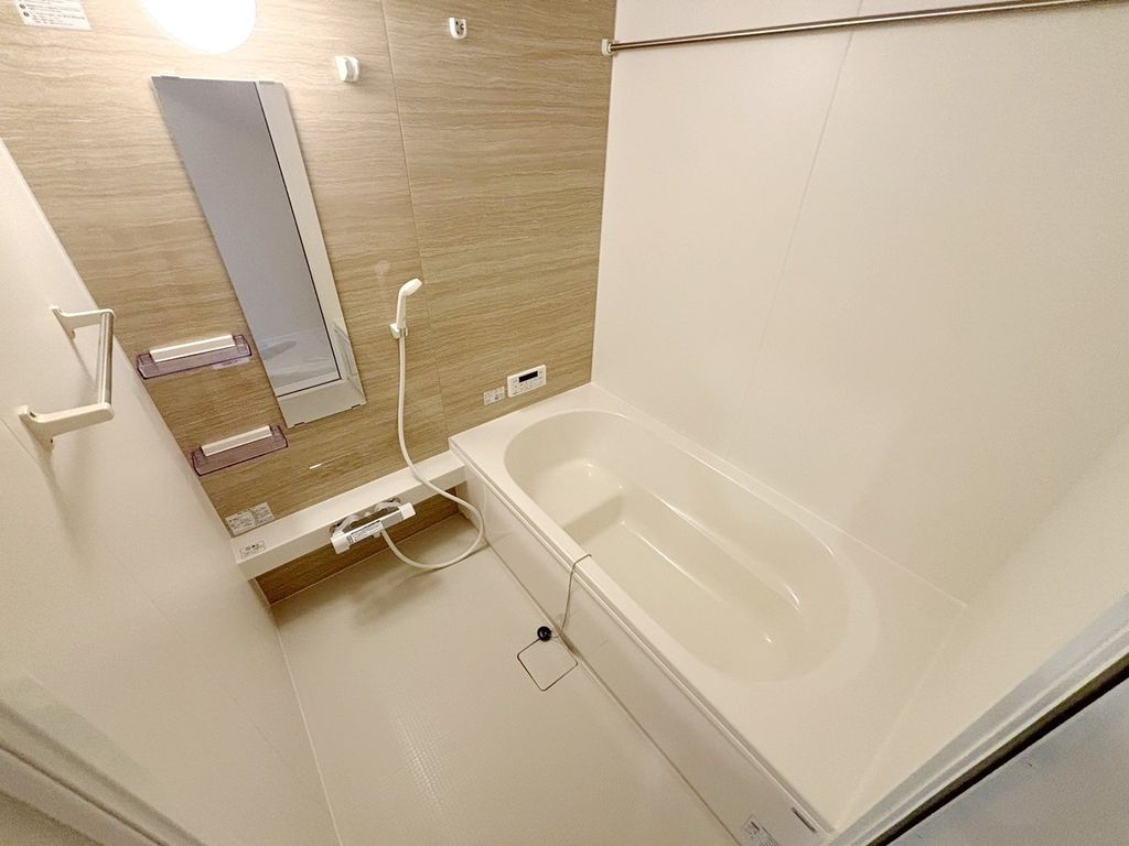 バス・シャワールーム　バス
