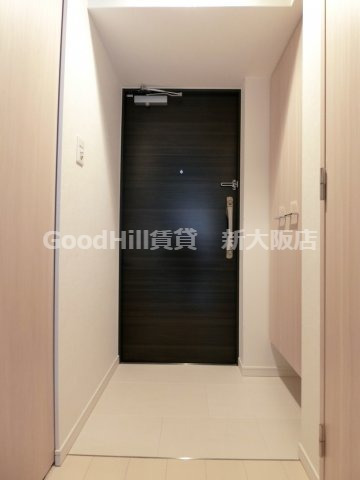 玄関　S-RESIDENCE新大阪Ridente