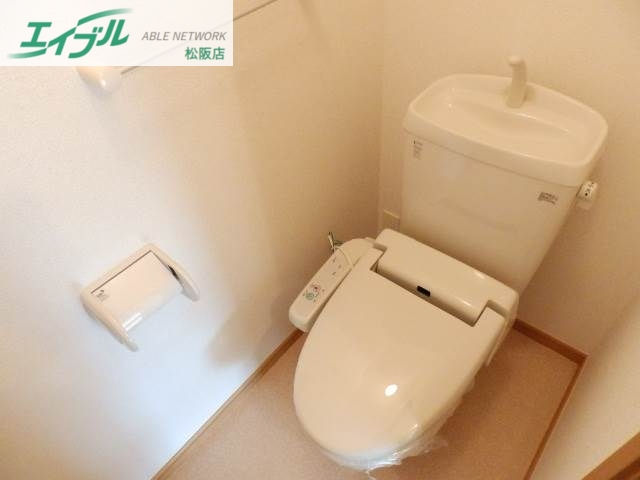 トイレ　同型別室のお写真です