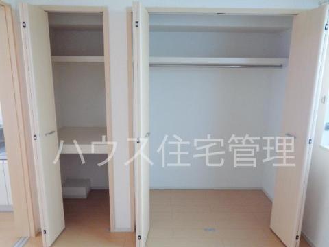 収納　クローゼット